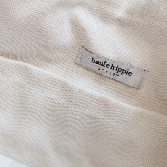 Haute Hippie Straw Pearl Decorated Shoulder Bag - Picture 8 of 13